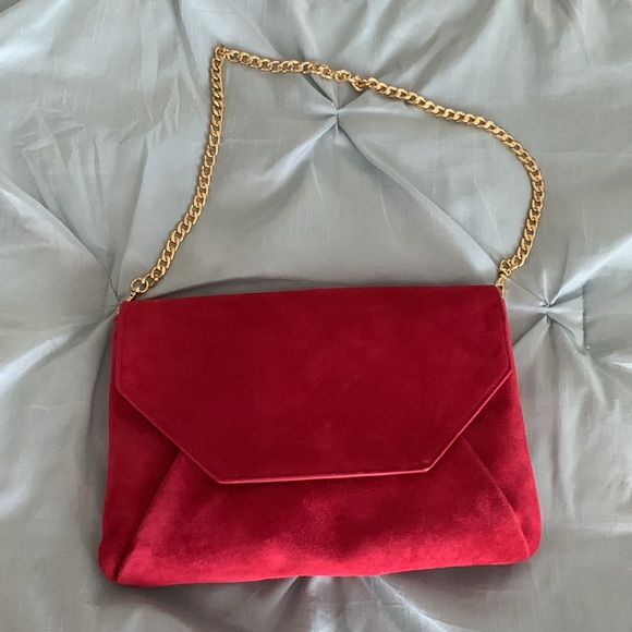 Ann Taylor red suede over the shoulder gold chain purse - Picture 2 of 5